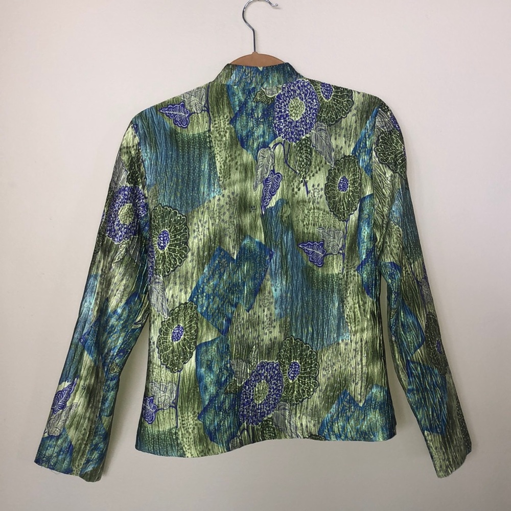 Green flowered jacket - Picture 2 of 3